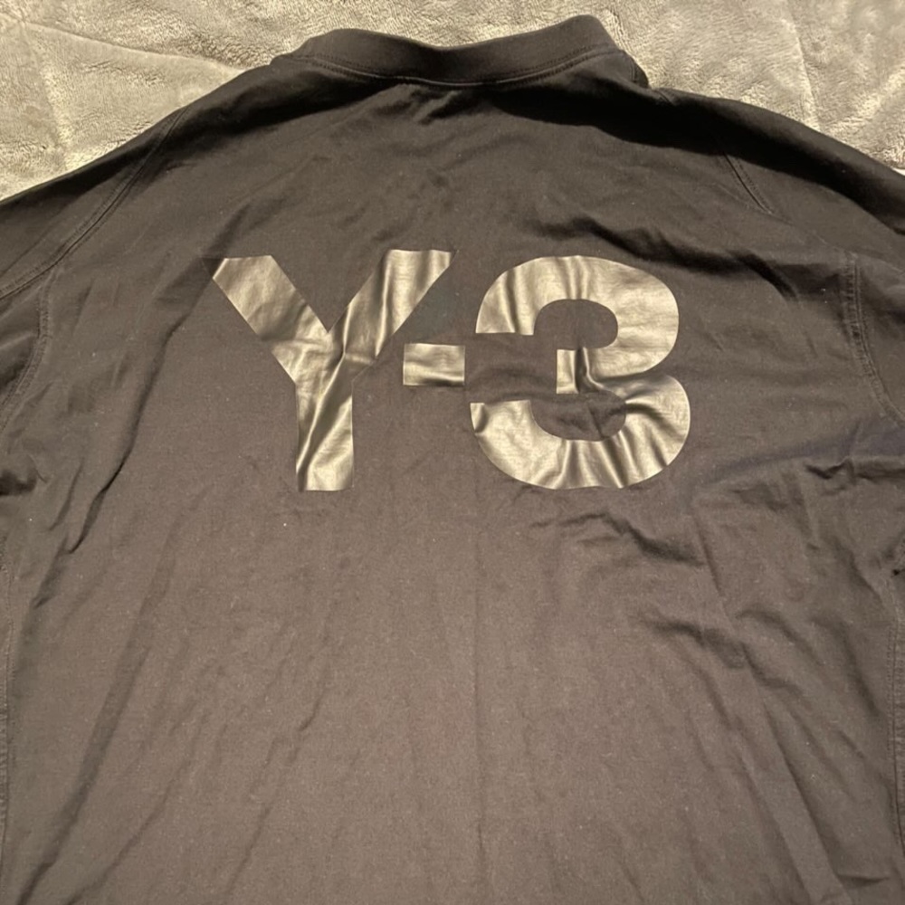 Y-3 shirt SIZE SM (runs big)